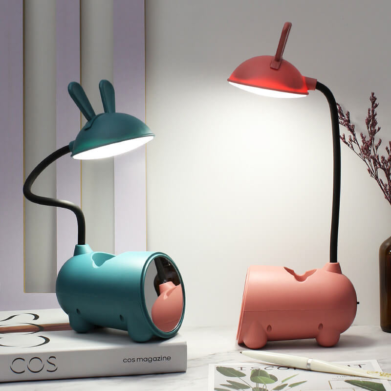 Kreslená kreativní LED stolní lampa ve tvaru králíka s dotykovým ovládáním a držákem na pero, napájená přes USB