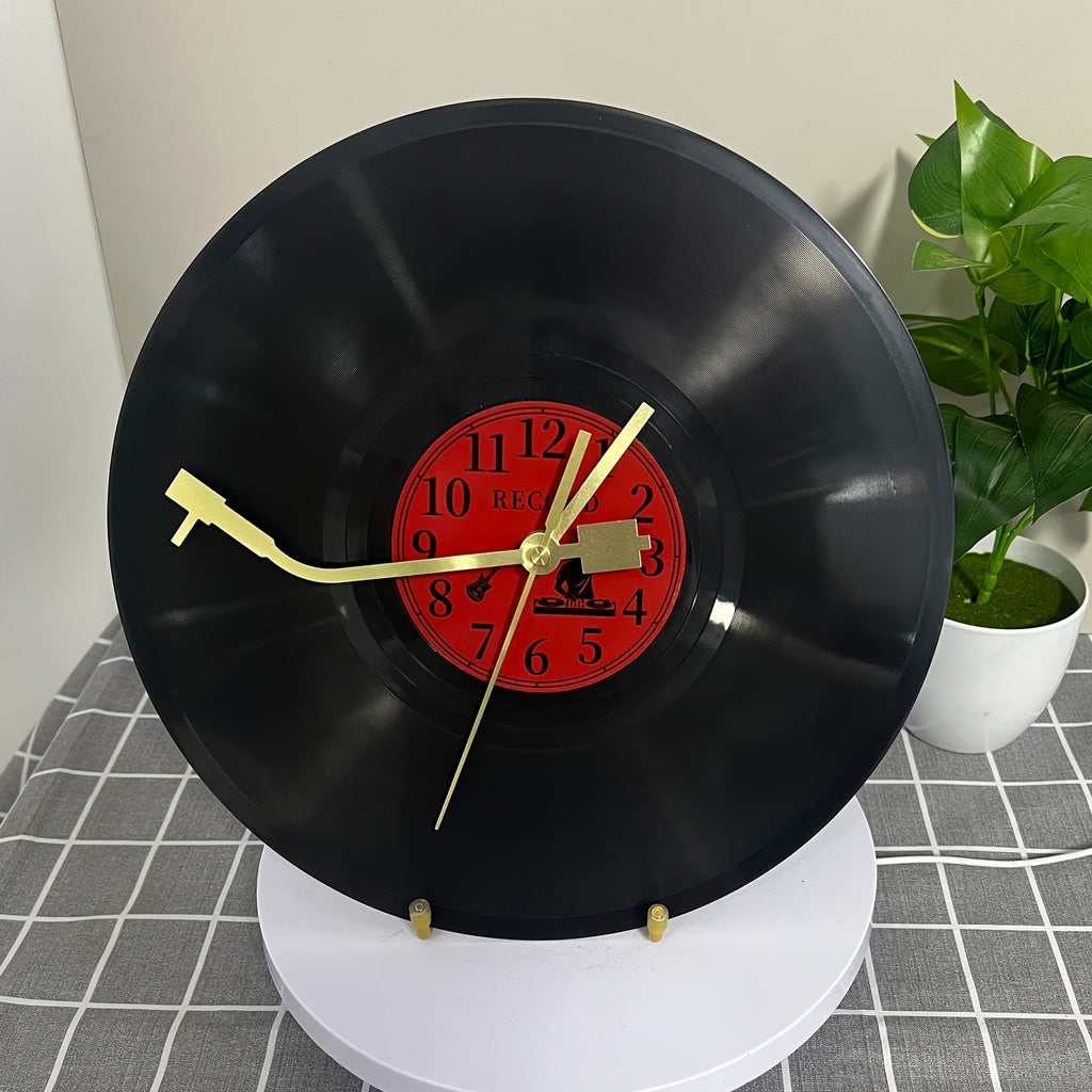 Timetunes-retro vinyylilevyseinäkello hiljaisella koneistolla
