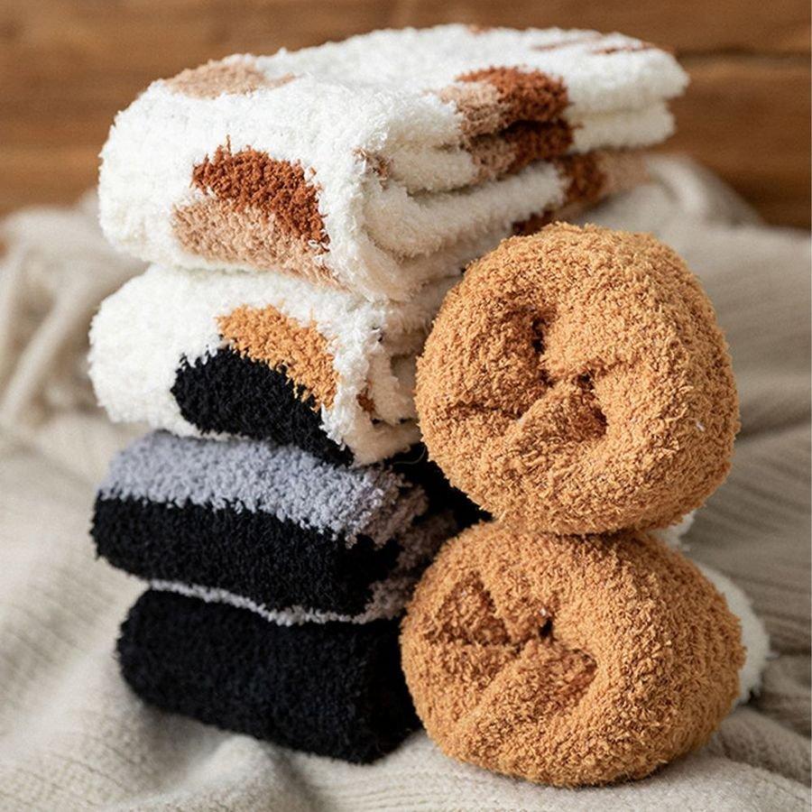 Fluffy Cat Paw Socks With Soft Claw Print Cozy Winter Comfort