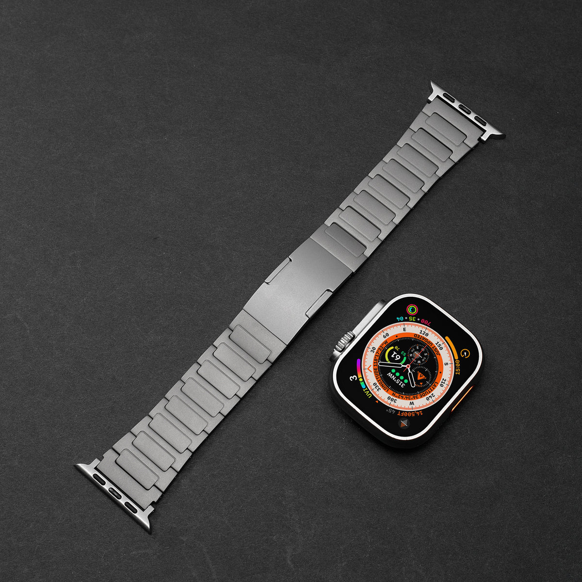 Astra Titanium szíj 2.0 Apple Watch Ultra kiadáshoz