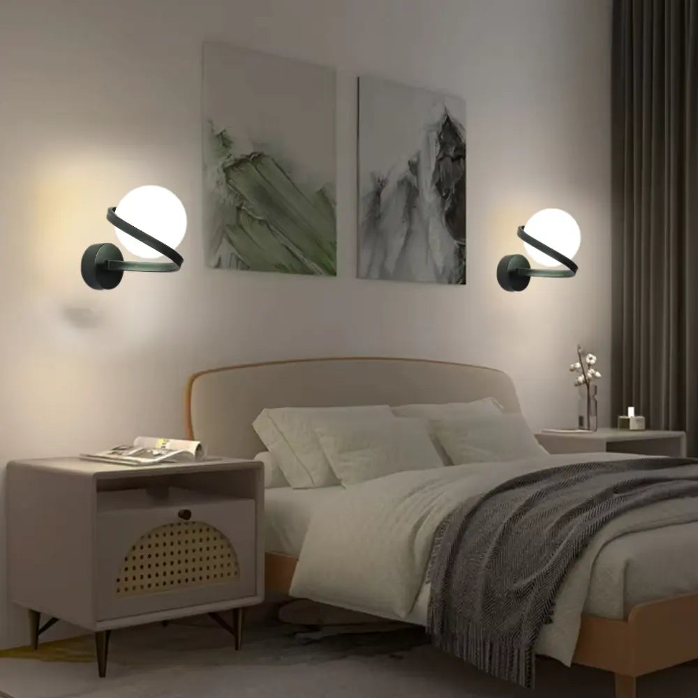 Applique Murale Intérieure Élégante Lunara par Elan Lighting pour Éclat Ambiant Doux dans Salons et Spas