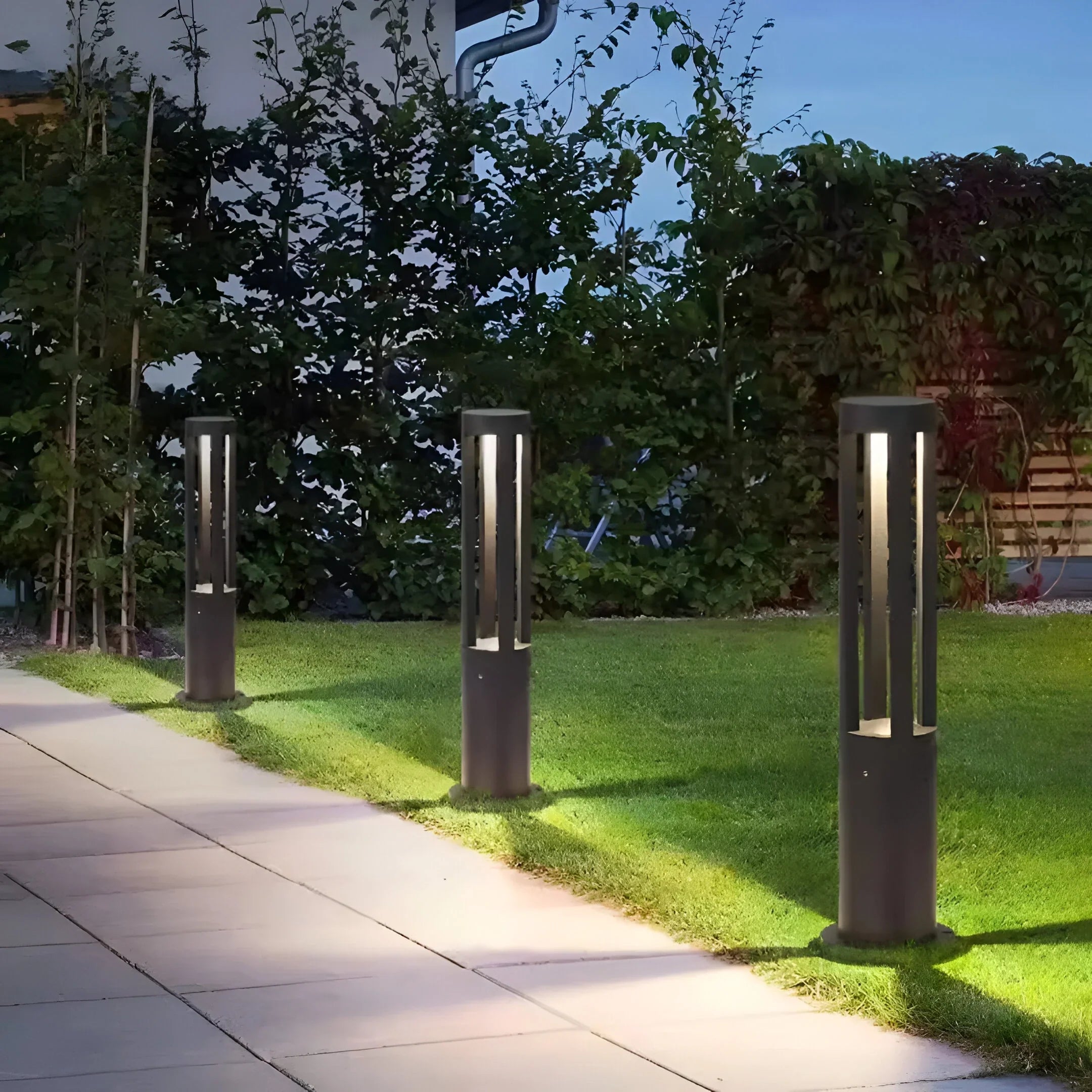 BoulderGlow LED Light With Natural Look For Gardens And Walkways