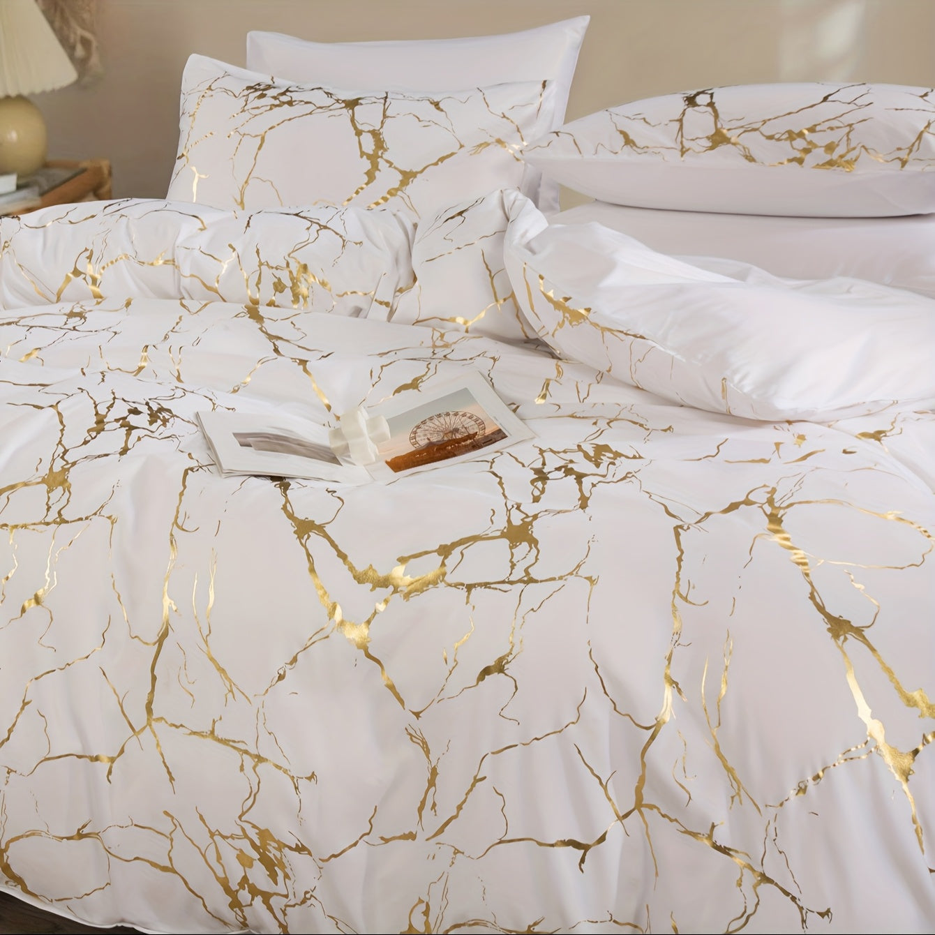 Goldshim Bedding Set With Foil Texture For Modern Bedrooms