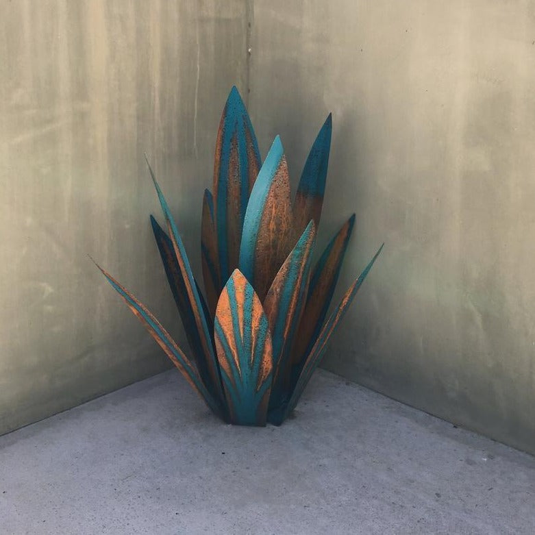 Eternal Agave Rust-Resistant Outdoor Metal Garden Ornament For Indoor And Outdoor Decor