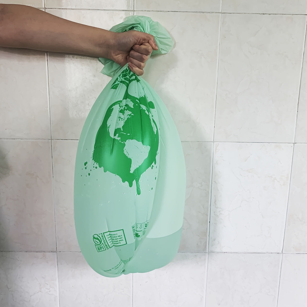Sacii compostabili Ecobinz Extra Groși pentru deșeuri alimentare, capacitate 6L până la 30L, 3 galoni, 50/25 role