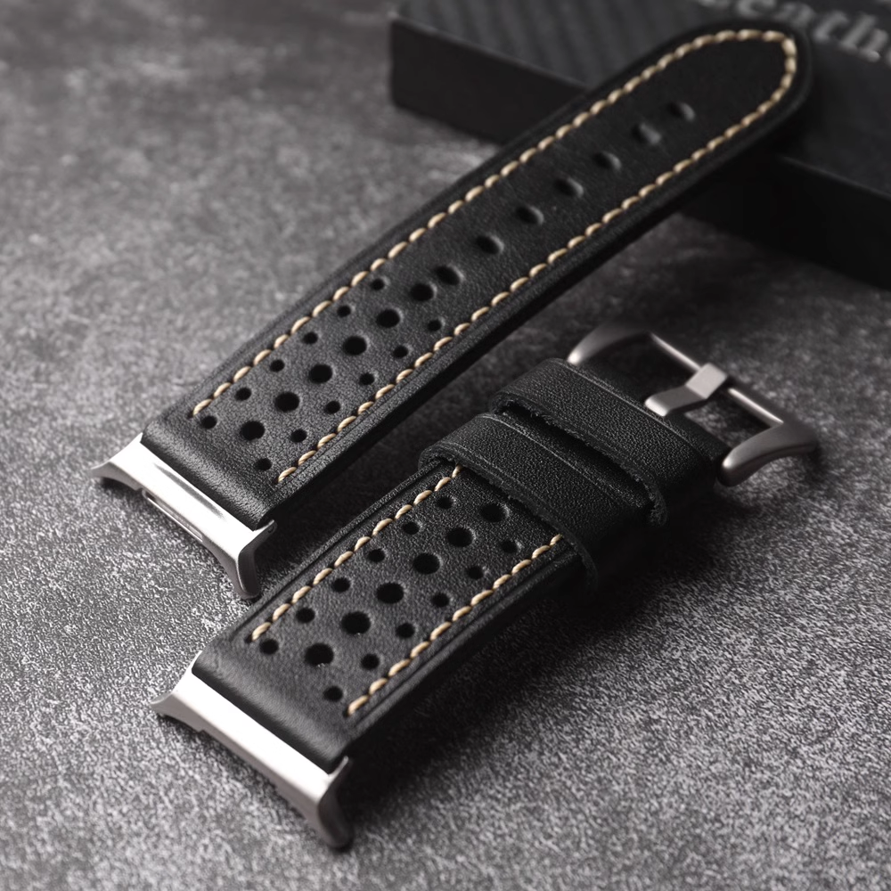 Cinturino in pelle traforata AeroStride per modelli Samsung Watch Ultra