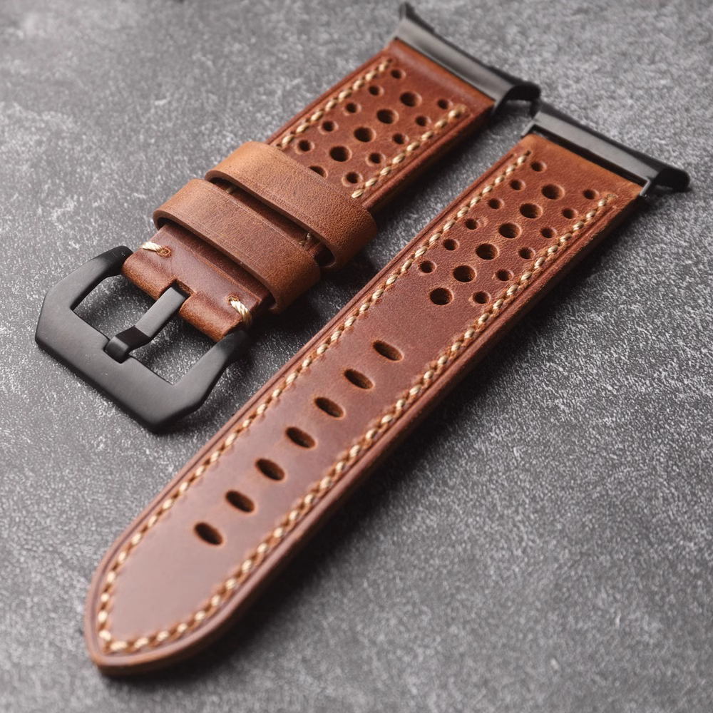 Cinturino in pelle traforata AeroStride per modelli Samsung Watch Ultra