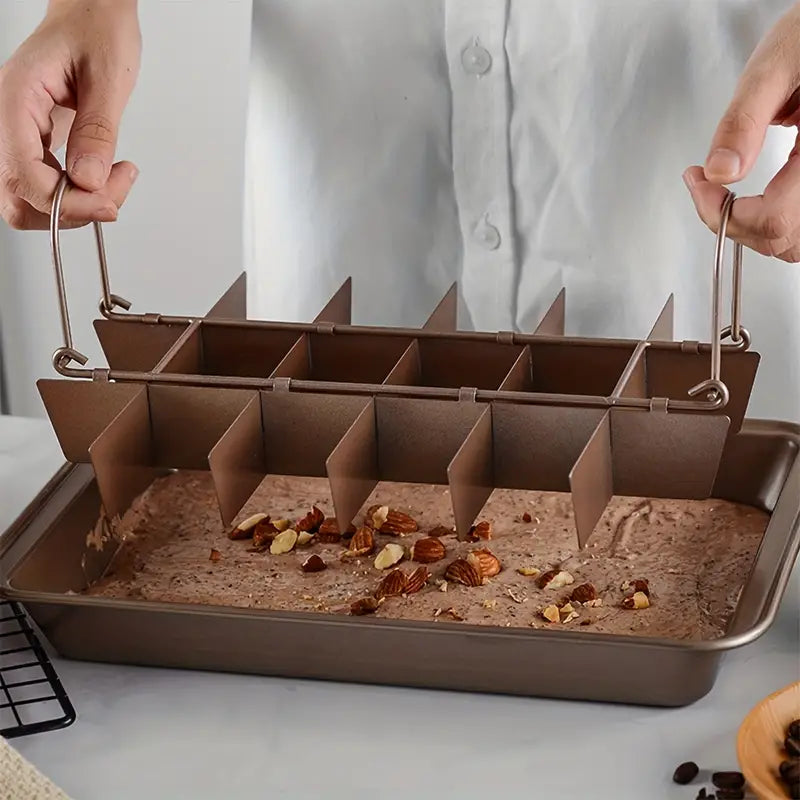 Livra tapadásmentes brownie sütő 18 szeletelős elválasztóval