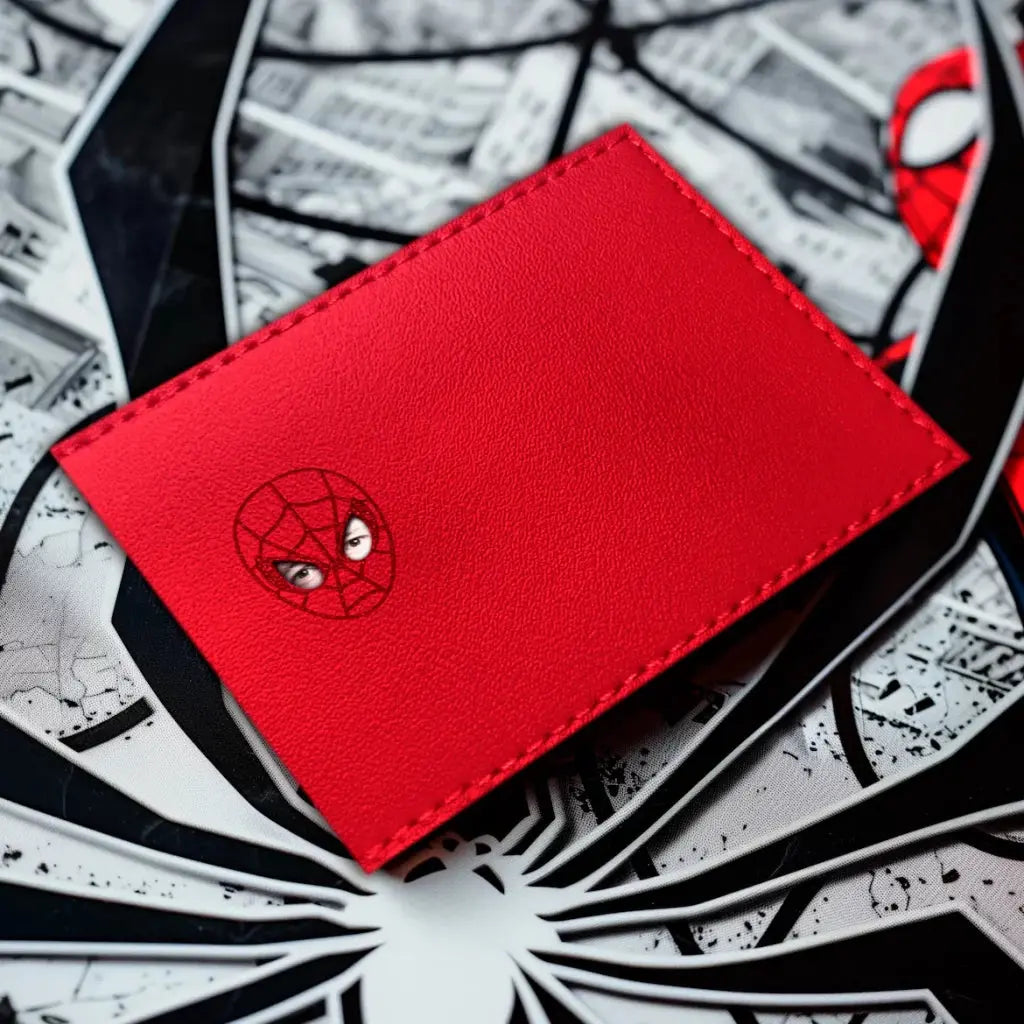 Superhero-ID-Wallet – Transform into a hero in seconds!