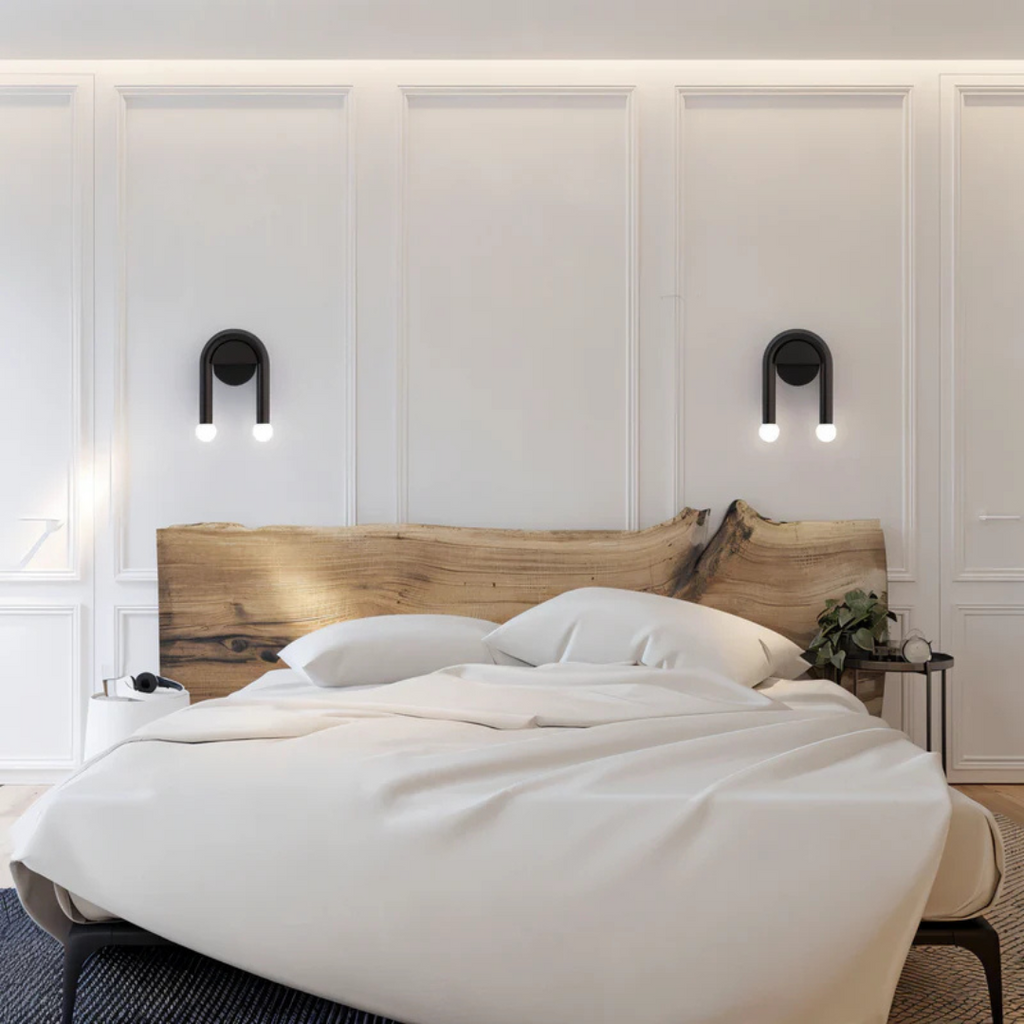Lámpara de Pared LED Aurora Arch en Hierro Negro para Brillo Ambiental en Salas