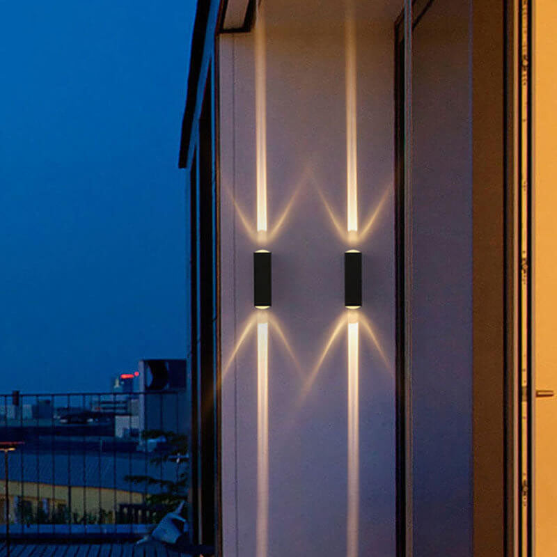Luz Exterior Impermeable con Iluminación Ascendente y Descendente IP65 6W-10W 600-1000 Lúmenes