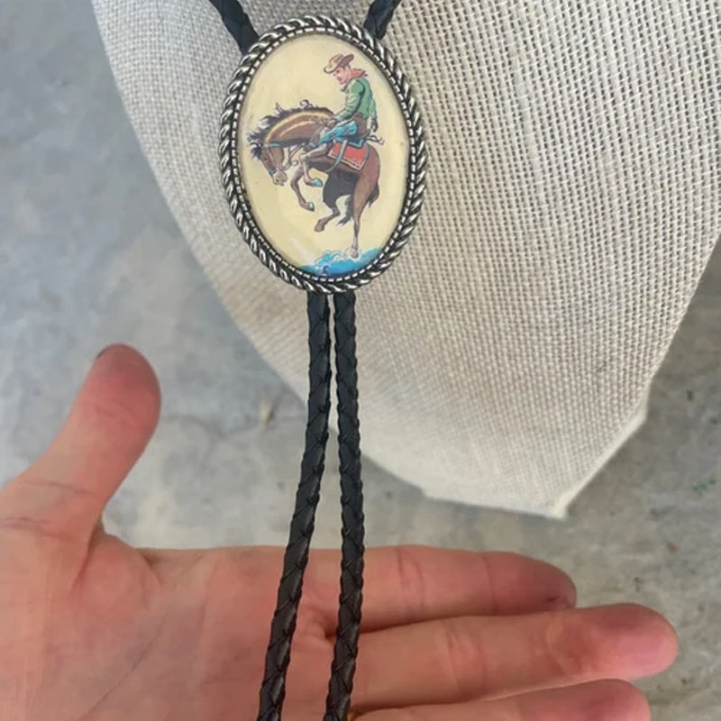 Unisex bolo kravata Banjo Frog s motivem žáby a banja