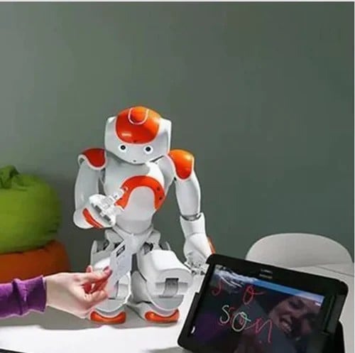 Robot per bambini ThinkBot con controllo gestuale che balla e parla, ricaricabile
