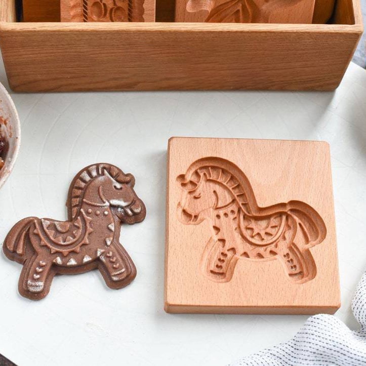 Engraved Wooden Cookie Molds With Pastry Stamps For Gingerbread And Biscuits
