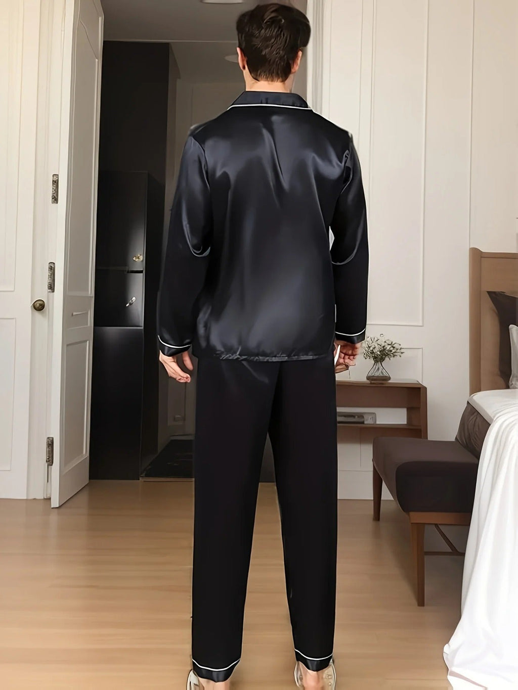 Elegant Men's Nightwear And Luxury Pajamas For Breathable Comfort