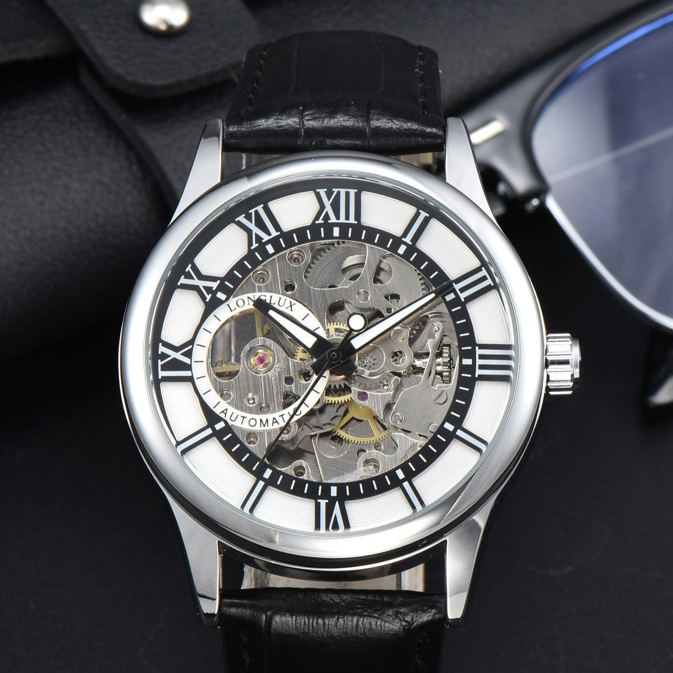Reloj de acero inoxidable AuroraForge con esfera automática de 40 mm edición