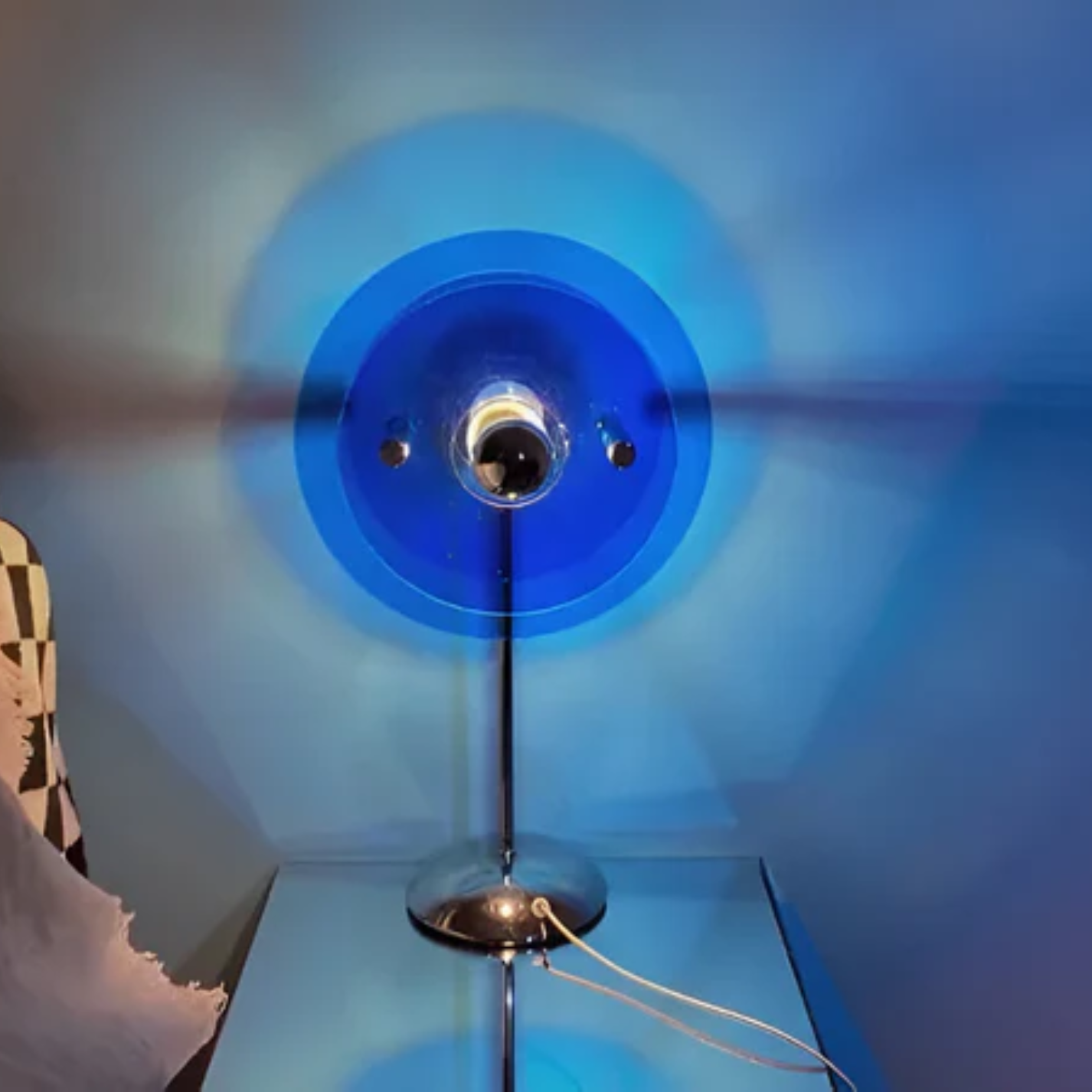 Orion Retro disková LED stolní lampa na stůl, komodu a noční stolek