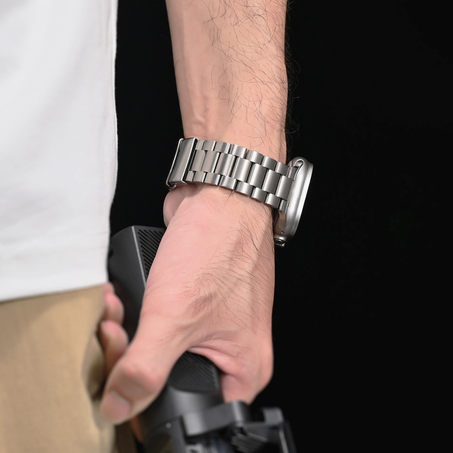 AeroGuard titanarmbånd med sikkerhetsspenn for Apple Watch