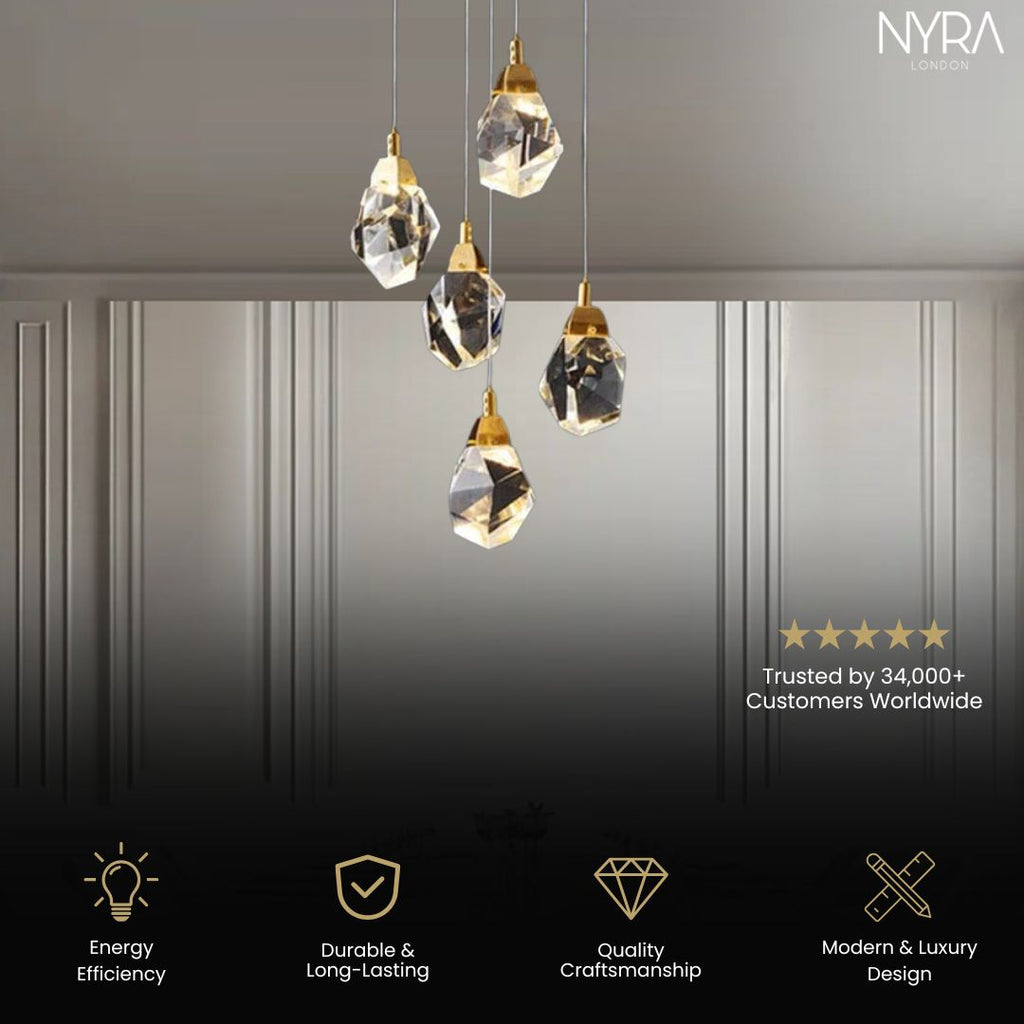 Lustre en Cristal Lyra avec Élégance Inspirée du Diamant
