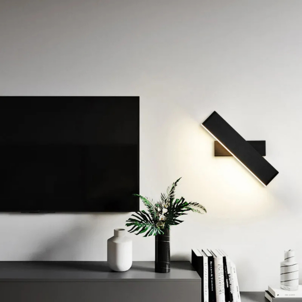 Lámpara de Pared LED Ajustable LumaNova con Cabezal Giratorio para Espacios Interiores