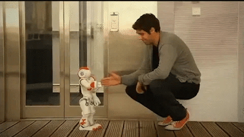 Robot per bambini ThinkBot con controllo gestuale che balla e parla, ricaricabile
