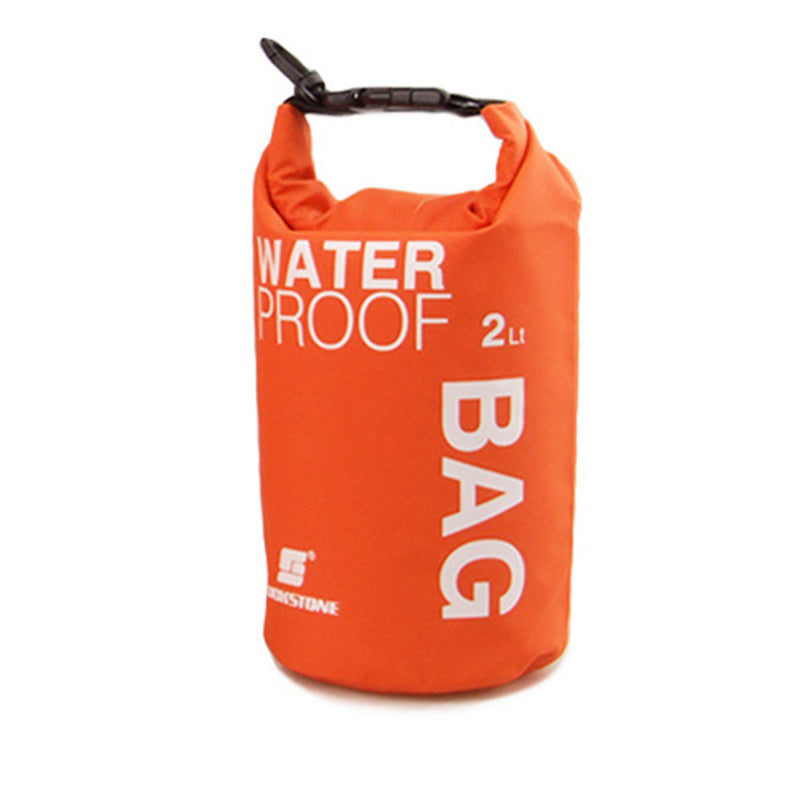 Équipement de protection imperméable AquaShield pour usage extérieur