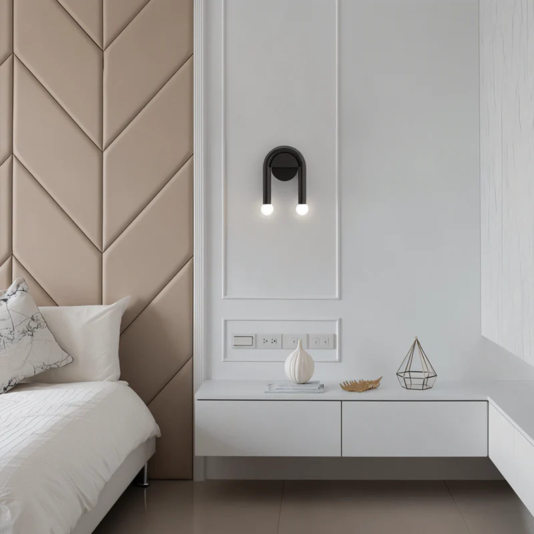 Lámpara de Pared LED Aurora Arch en Hierro Negro para Brillo Ambiental en Salas