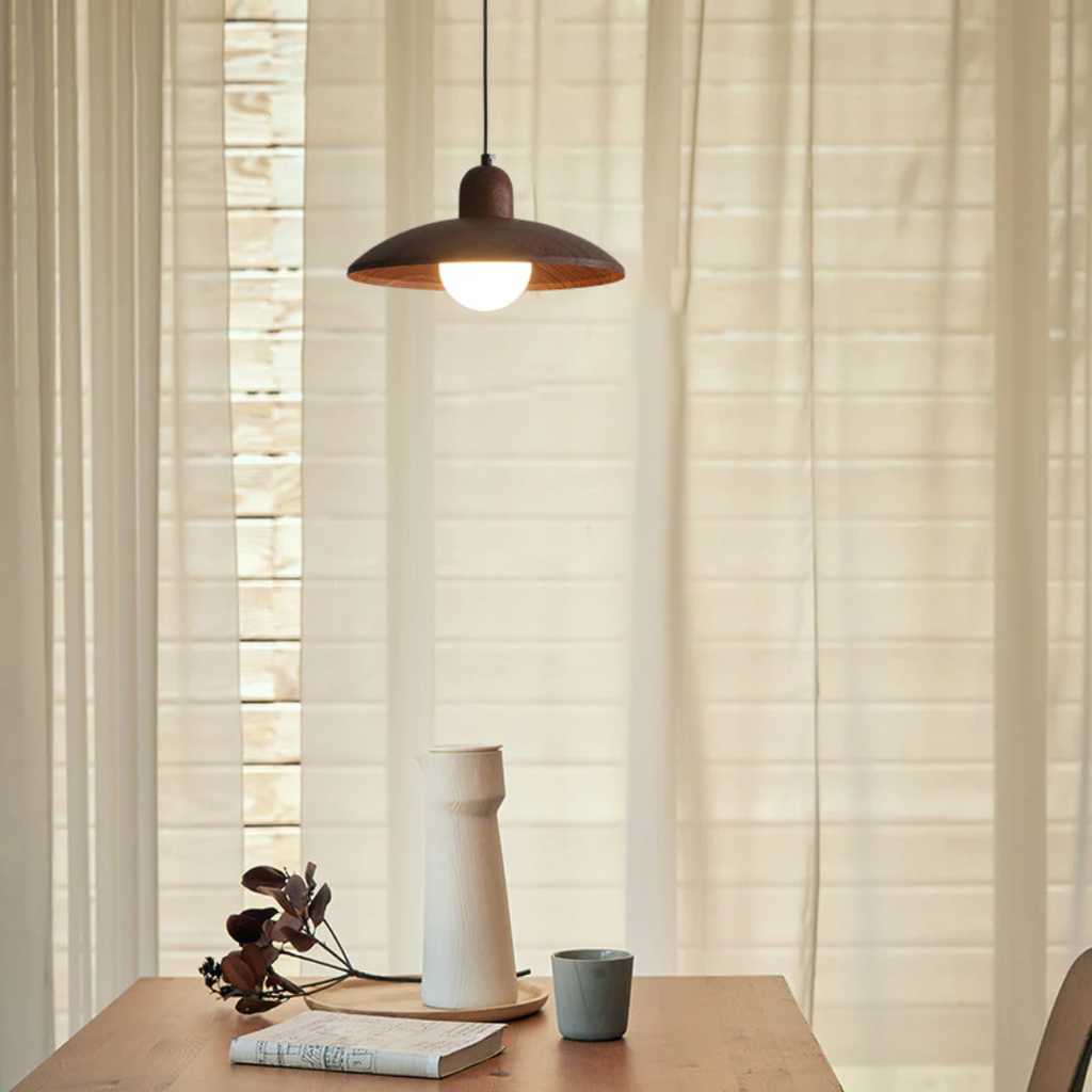 NobleWood Pendelleuchte aus Walnussholz im Wabi-Sabi-Stil für Wohnzimmer