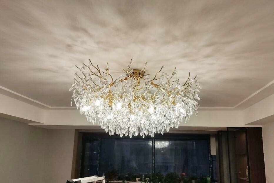Aurora Crystal Chandelier With Customizable Lighting Elegance