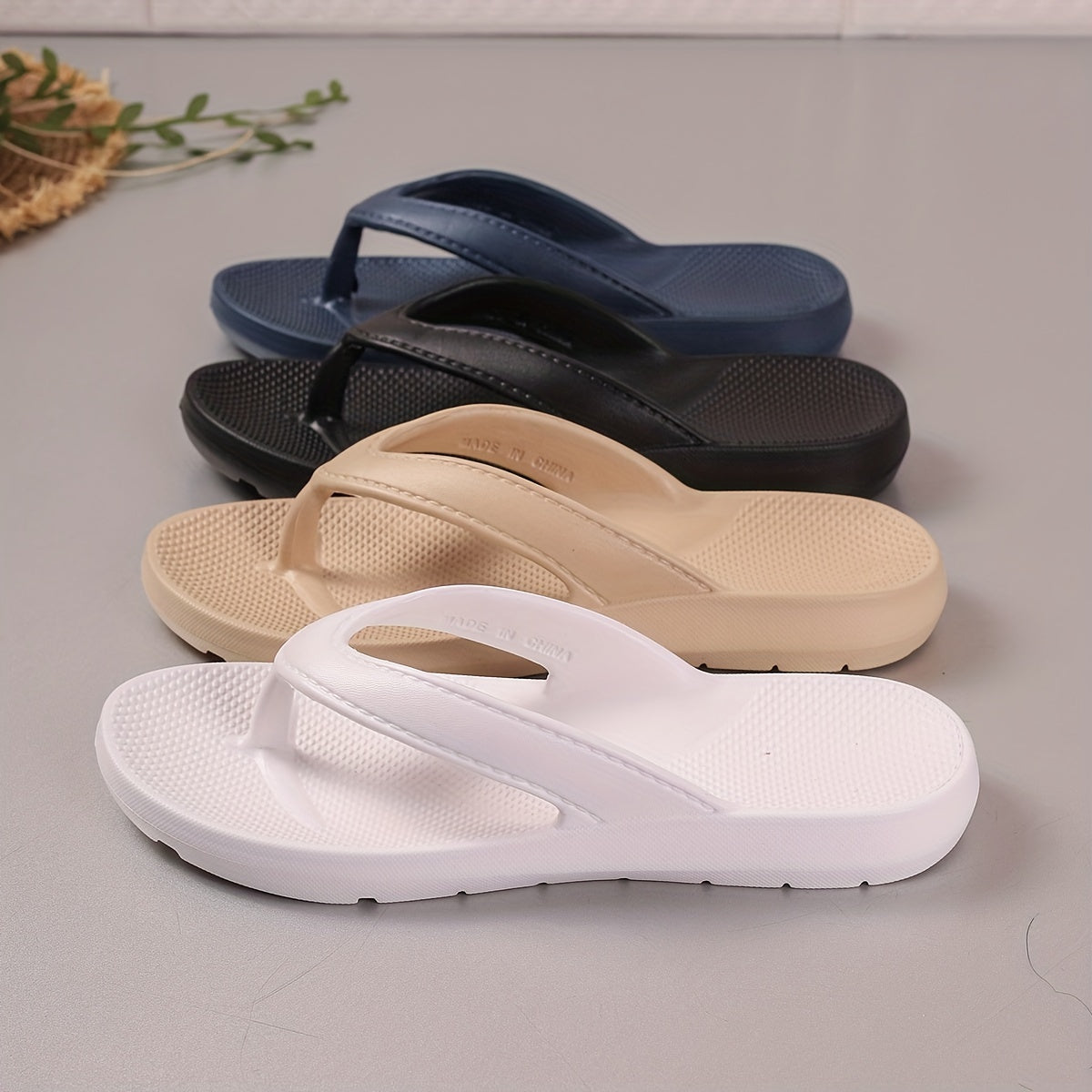 Comfortable Orthopedic Slippers With Support and Minimalist Style