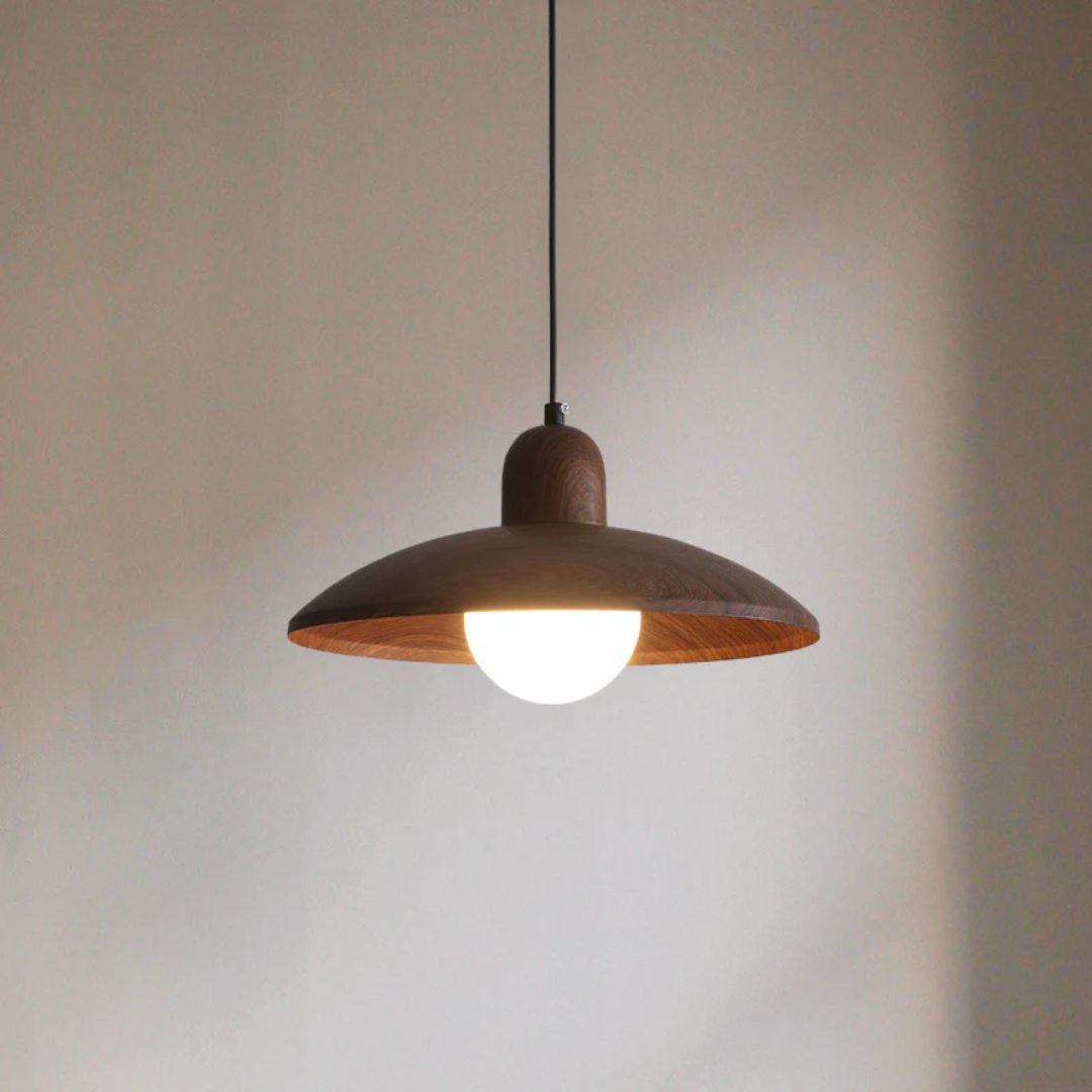 NobleWood Pendelleuchte aus Walnussholz im Wabi-Sabi-Stil für Wohnzimmer