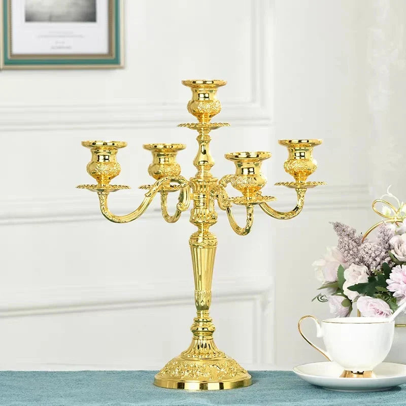 GildedNocturne Elegancki świecznik kandelabr do kominka Ponadczasowy uchwyt na świece