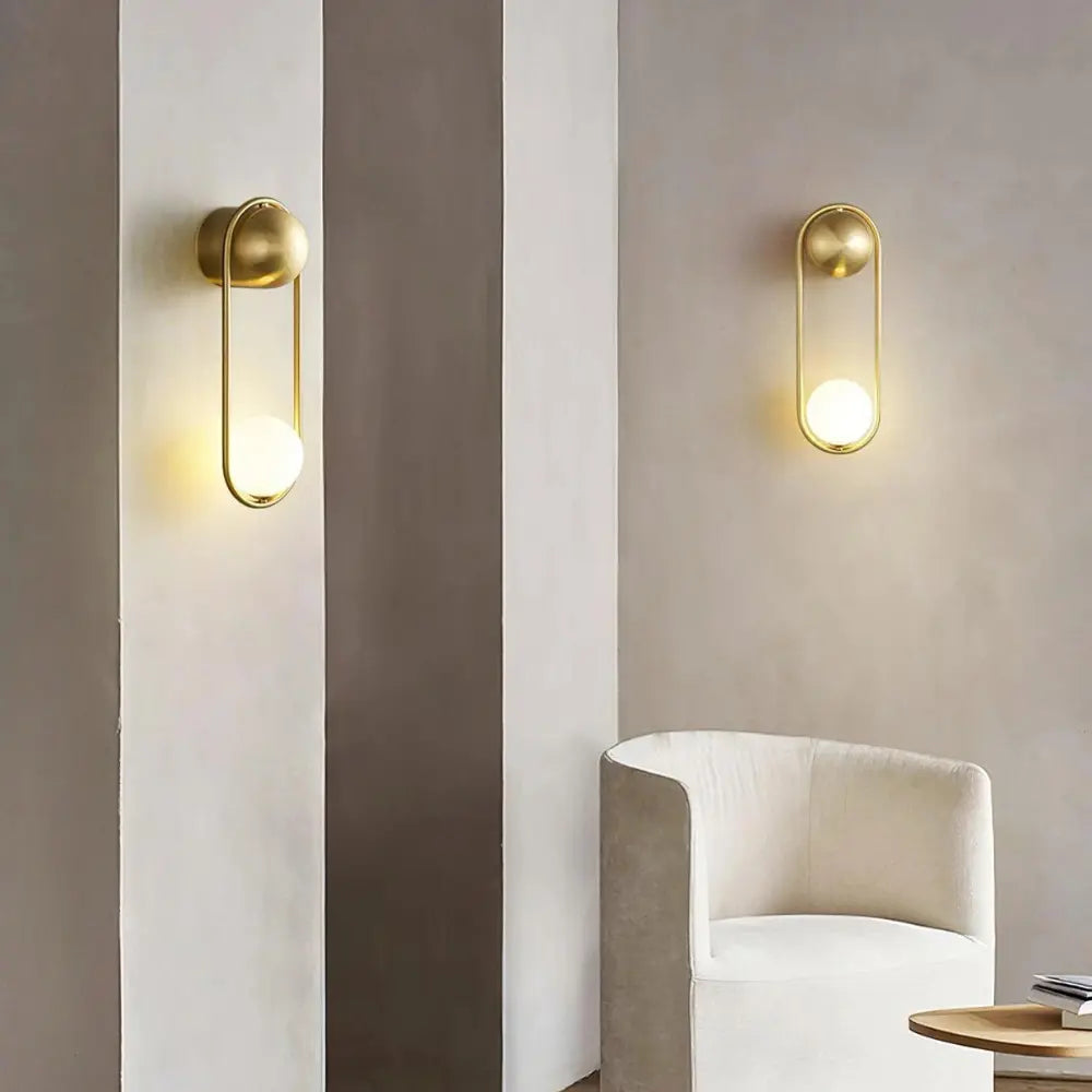 NovaVista moderní nástěnné svítidlo pro elegantní interiérové osvětlení