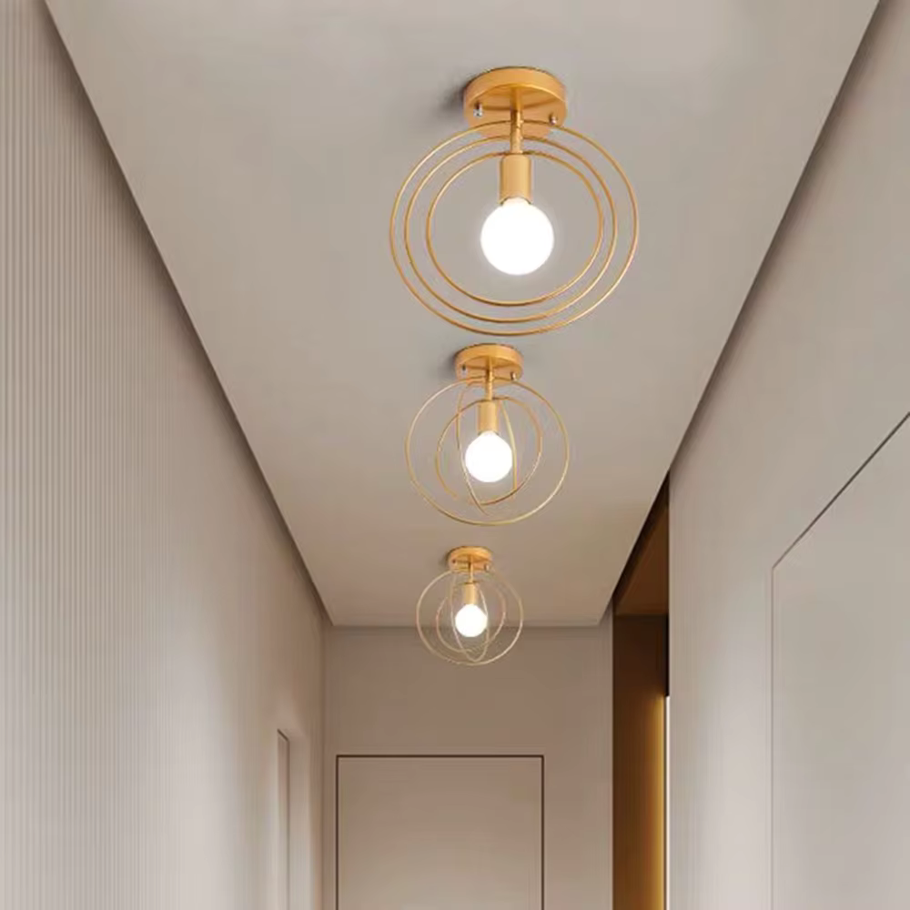 Luz de Techo AureaHalo en Forma de Anillo Dorado para Pasillos con Diseño Minimalista