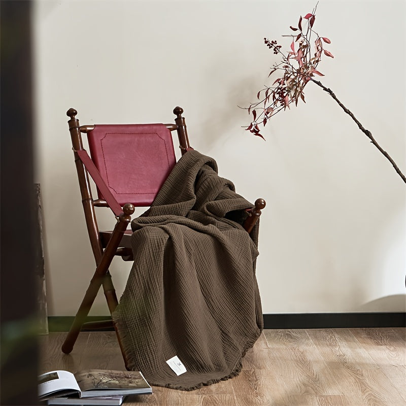 Přikrývka Olivebreeze z 4 vrstev bavlněné gázy s elegantními třásněmi pro každodenní pohodlí