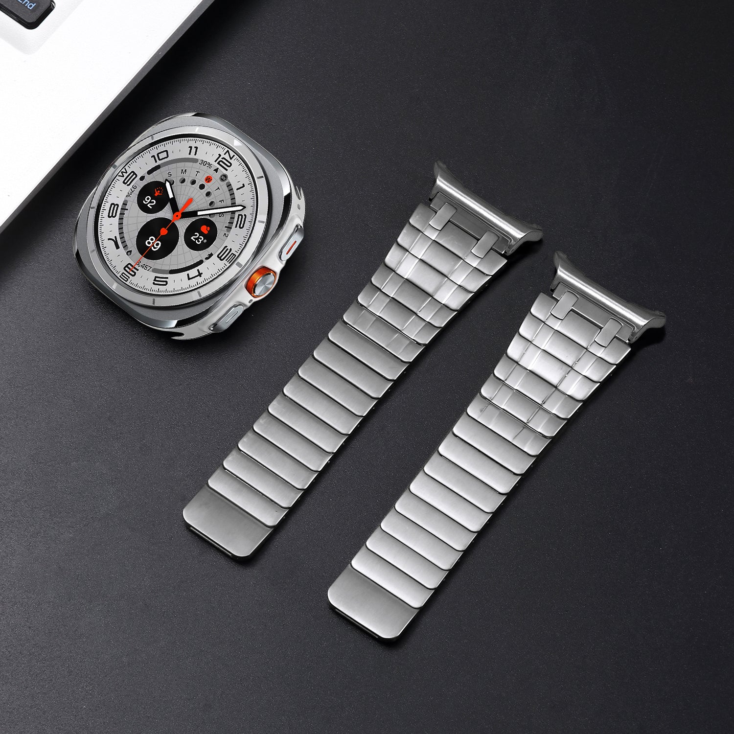 AstraFlex Buzlu Çelik Manyetik Kordon Samsung Galaxy Watch Ultra için
