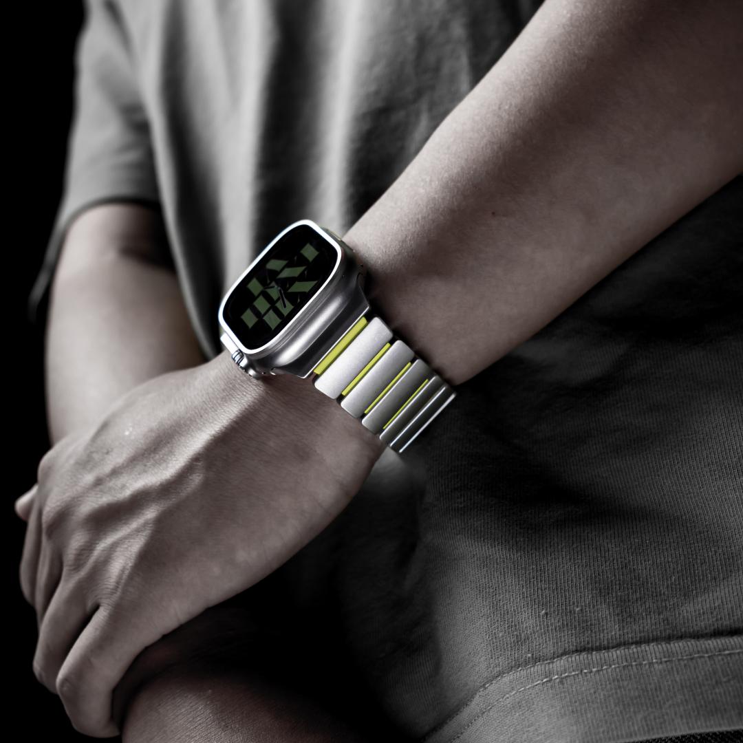 Gemini Titanium Band for Apple Watch Ultra With Matte Finish and Polished Links
