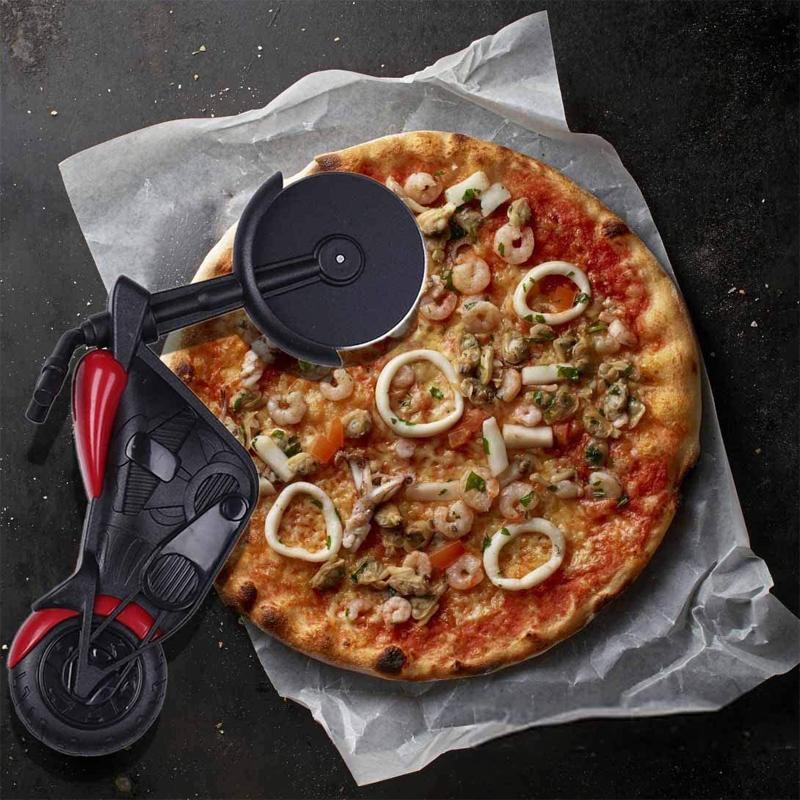 Kolečkový kráječ na pizzu s dvojitými nerezovými koly