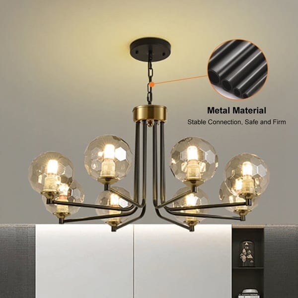 Aurorae glazen en metalen kroonluchter met warm wit licht