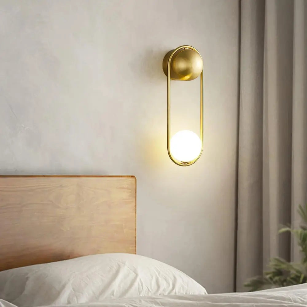 NovaVista moderní nástěnné svítidlo pro elegantní interiérové osvětlení