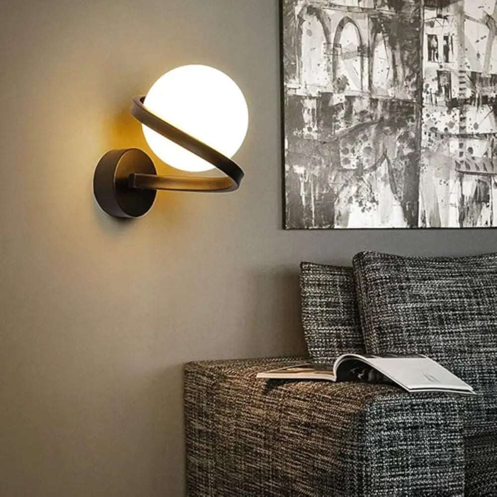 Applique Murale Intérieure Élégante Lunara par Elan Lighting pour Éclat Ambiant Doux dans Salons et Spas