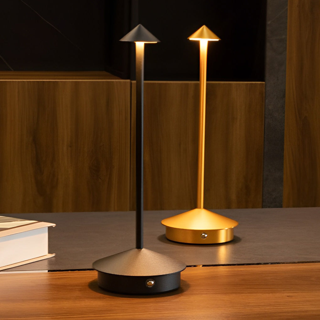 Pina Pro USB bordlampe med justerbar lysstyrke