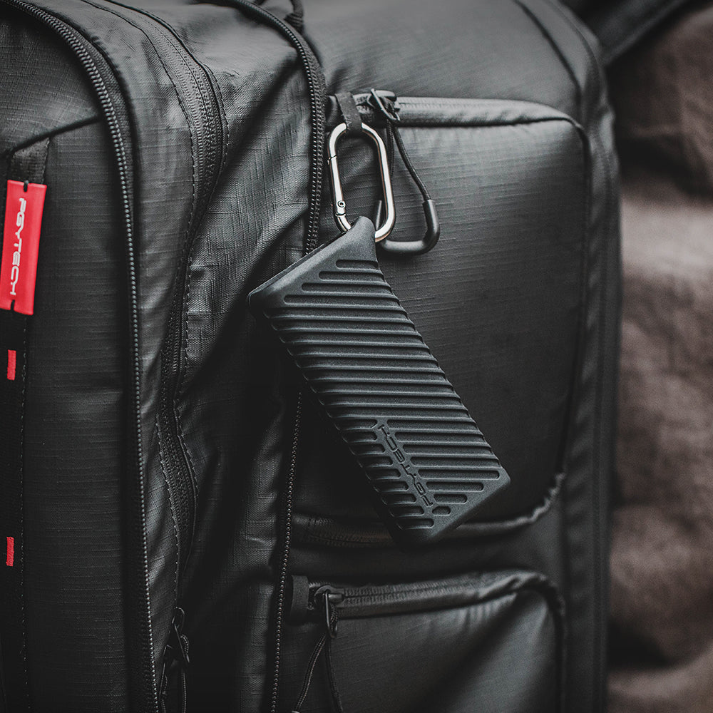 NovaForge Creators Pro Edition Fast Card Reader Organizer Case