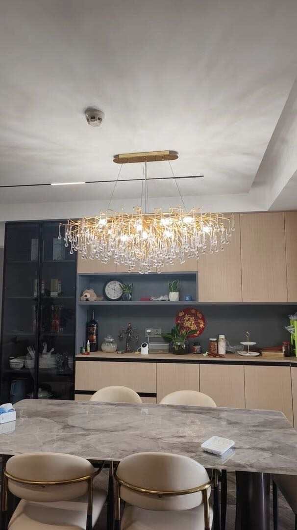 Aurora Crystal Chandelier With Customizable Lighting Elegance