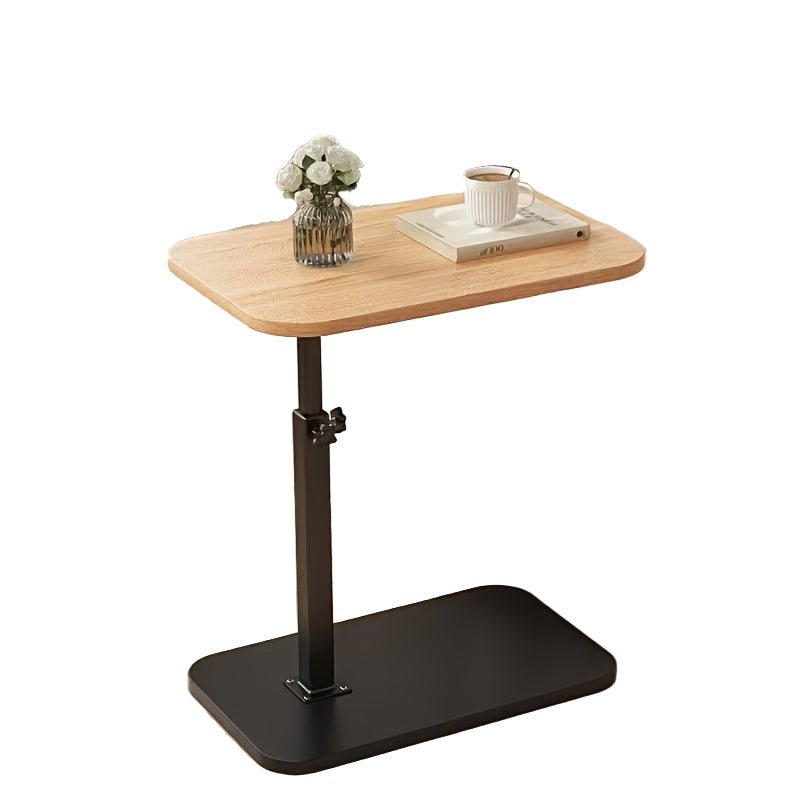 Mesa auxiliar Elara de altura ajustable con tapa de madera sobre estructura metálica para un estilo de vida moderno