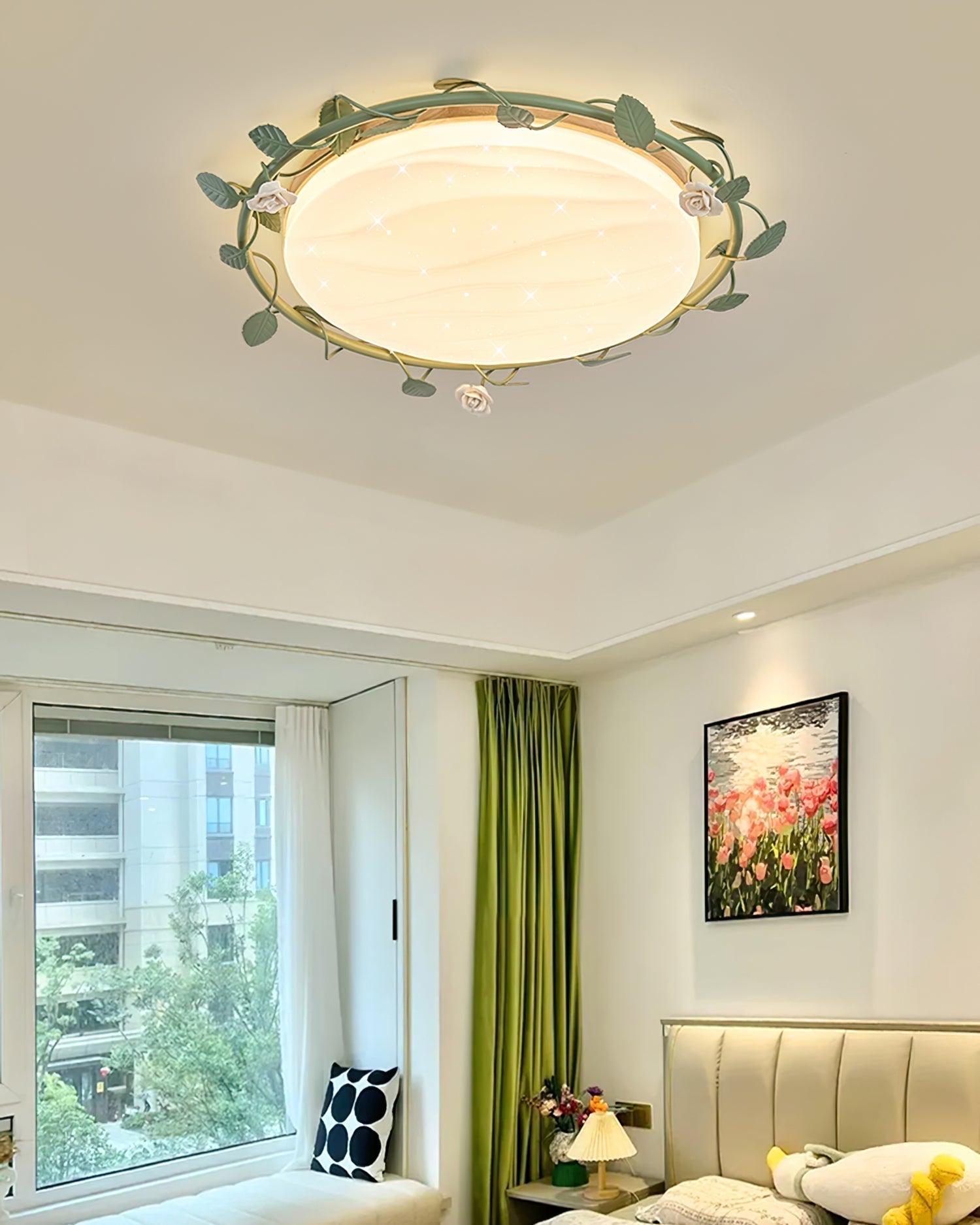 Elora romantische plafondlamp met rozenmotieven en groene accenten geïntegreerde LED-armatuur