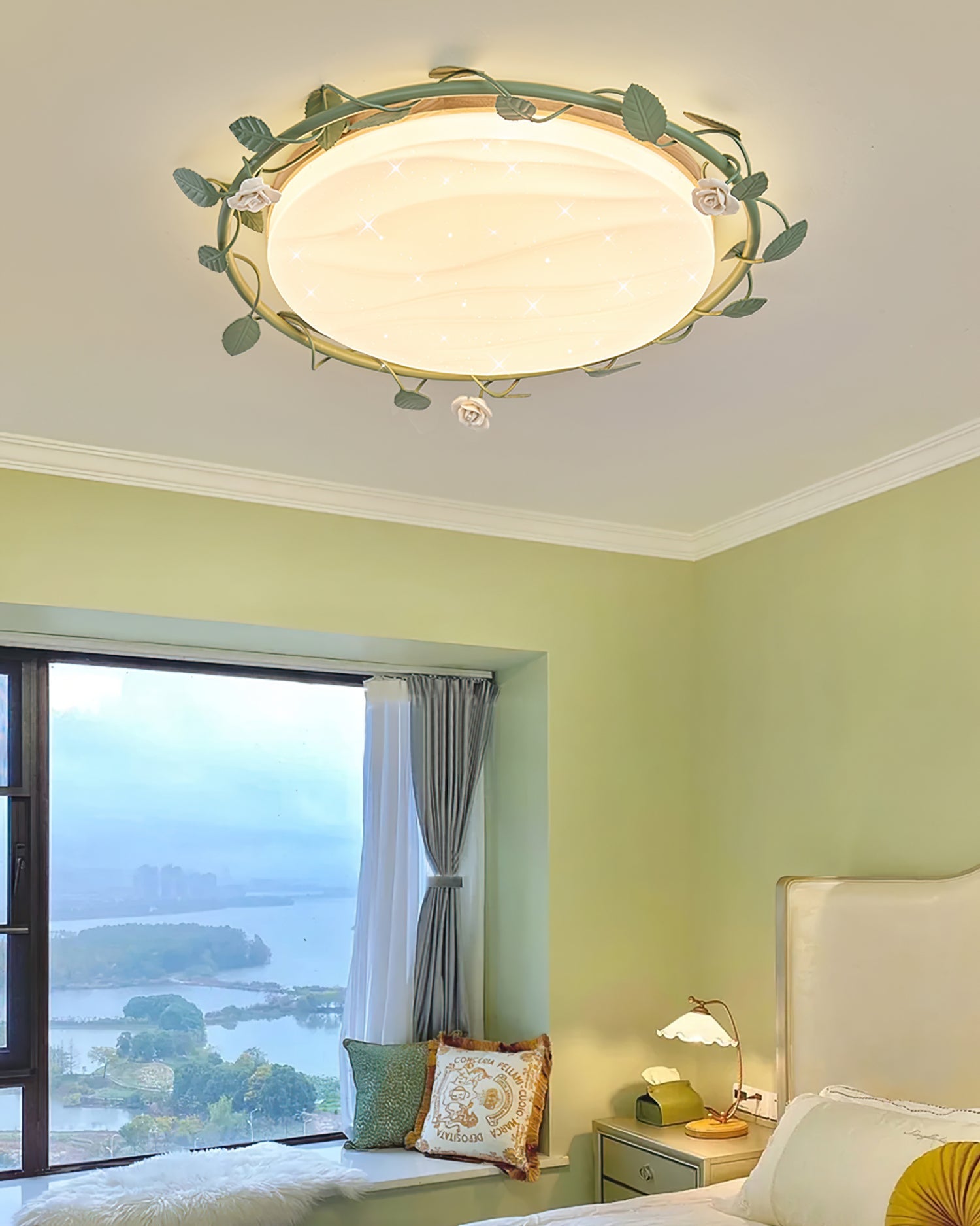 Elora romantische plafondlamp met rozenmotieven en groene accenten geïntegreerde LED-armatuur