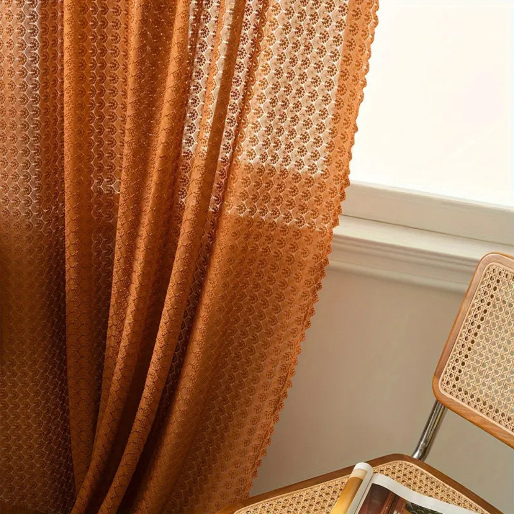 Amber Glow bohemisk virkad gardinpanel med ljusfiltrering