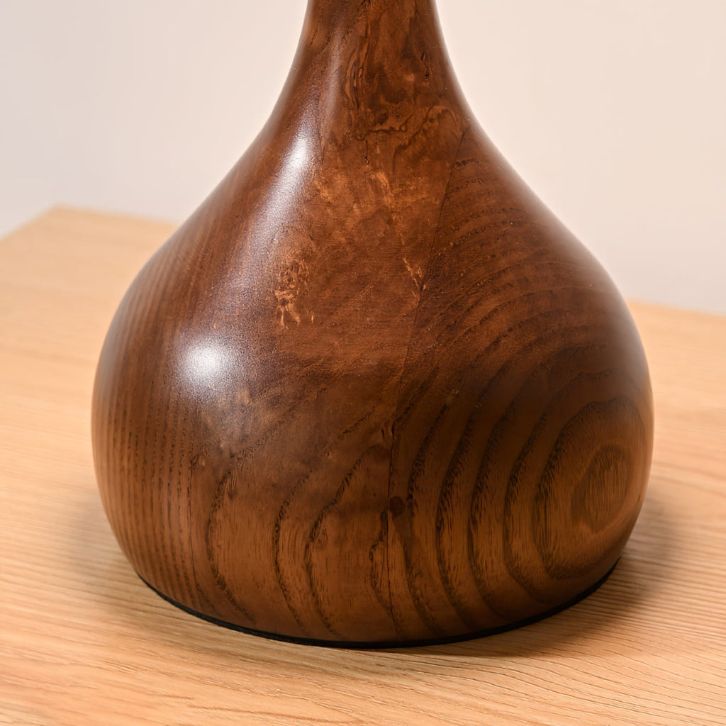 Lampe de table LED Atria en bois et laiton avec lumière d'ambiance tricolore