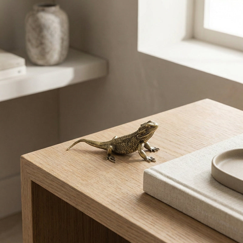 Zenwoven messing firbenfigur til skrivebord og boligindretning